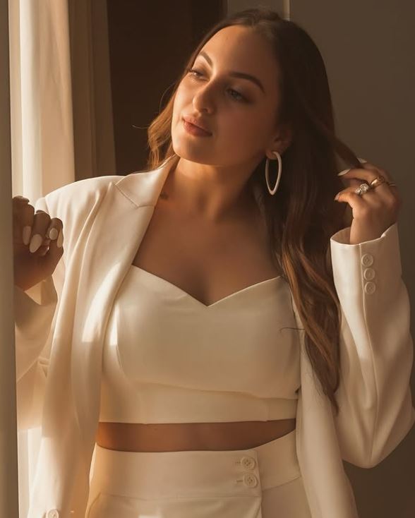 sonakshi Sinha
